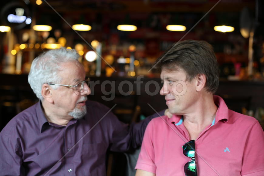 Дмитрий Мендрелюк, "Компьютерра"