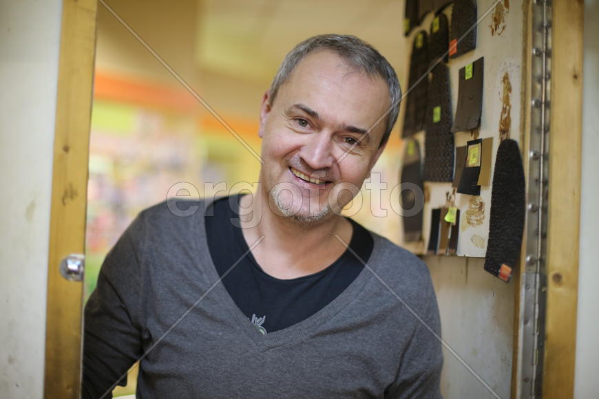 Сапожник Быстров