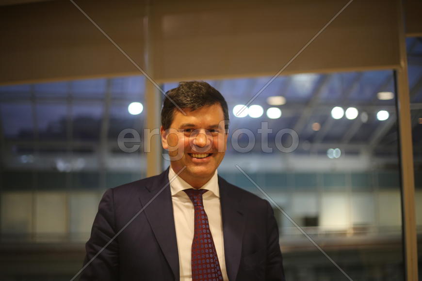 Алексей Геннадиевич Комисаров