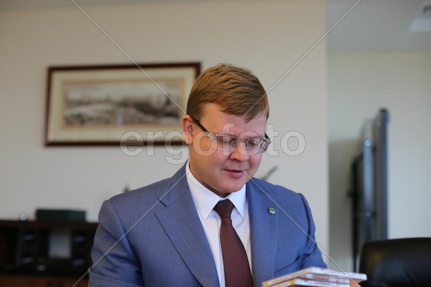 2014 год. Олег Евгеньевич Смирнов. Сбербанк