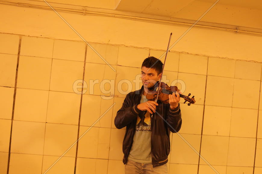 Скрипач, музыка,