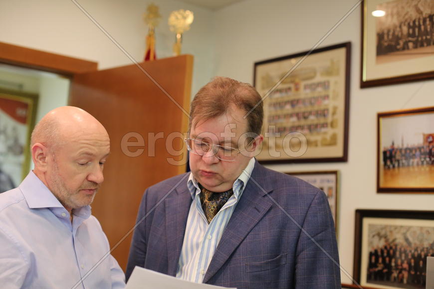 Владимир Платонов и его помощник Николай Фигуровский