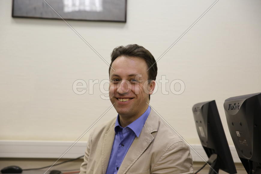 Дмитрий Изместьев