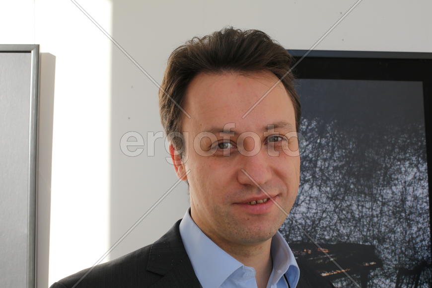 Прямой взгляд Известьева