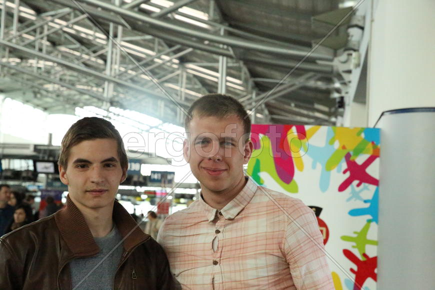 Артем Беспалов и Дмитрий Окулов - футболисты из Саратова