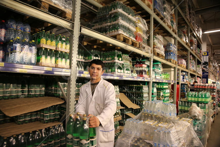 Магазин "METRO"