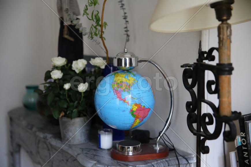 Весь мир в Париже