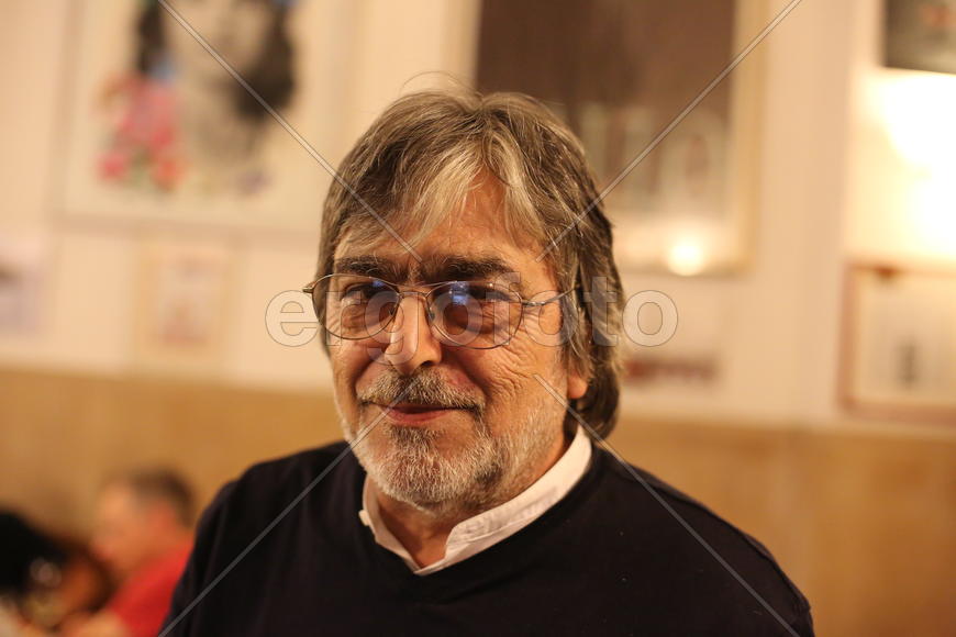 Художник ресторана