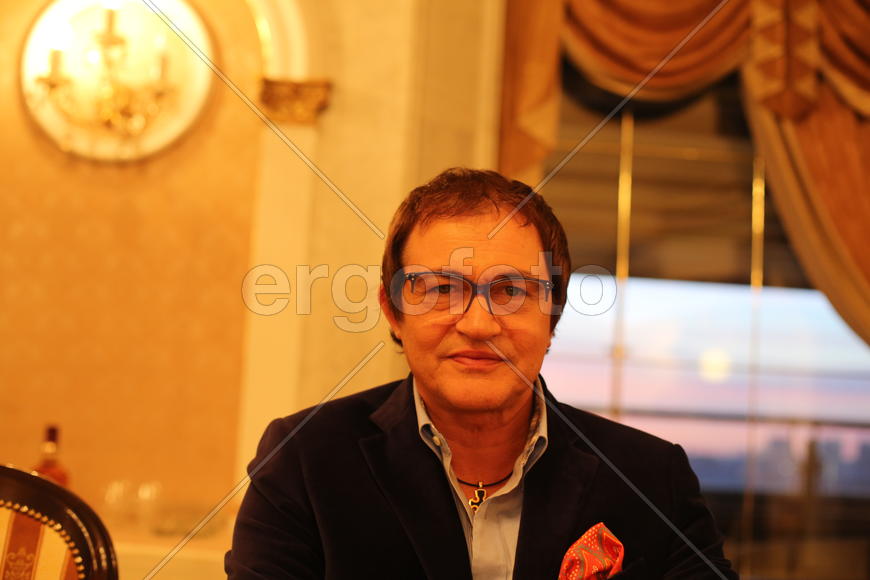 Дмитрий Дибров