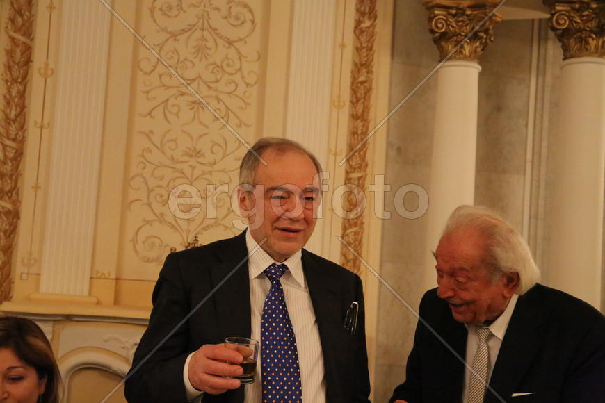 Левон Айрапетян и Георгий Арташесович Тер-Газарянц