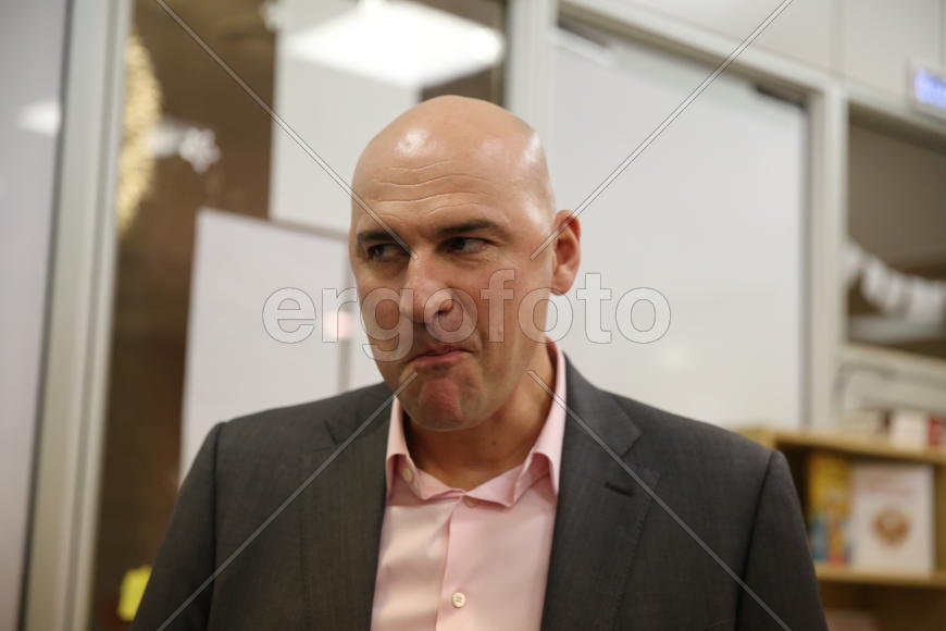 Радислав Гандапас