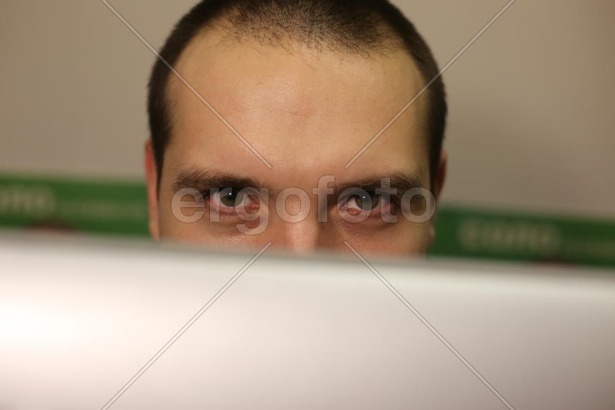 Монитор и глаза