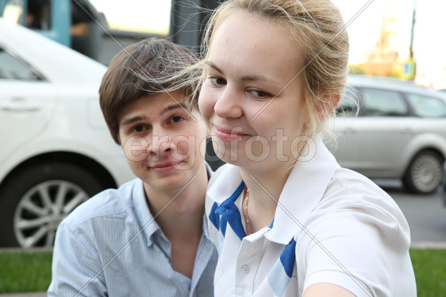 Влюбленные, митинг