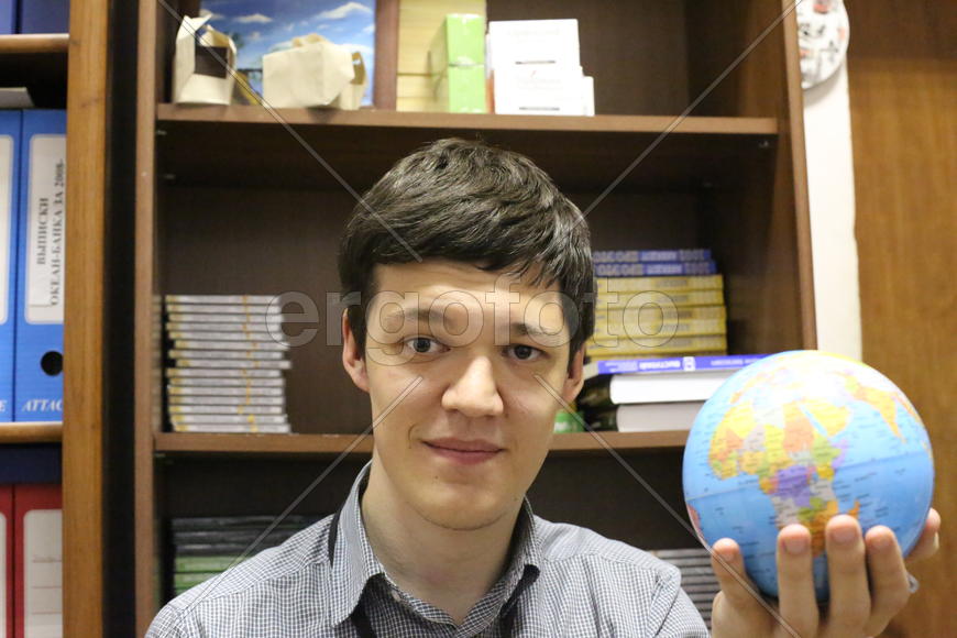 Михаил Олегович Мезяков, программист