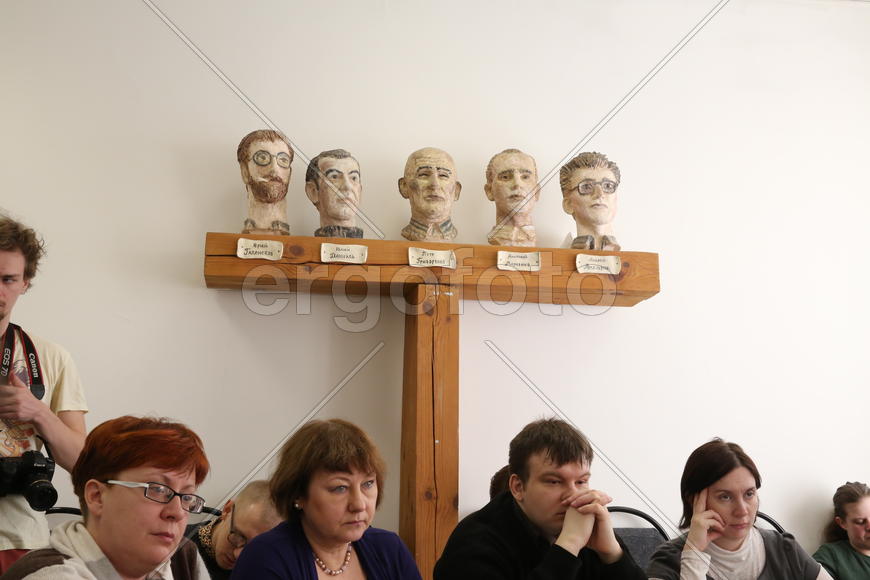 Пятерка бывших, пятерка нынешних