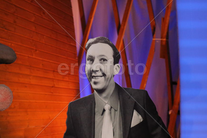 Фотография молодого Юрия Никулина