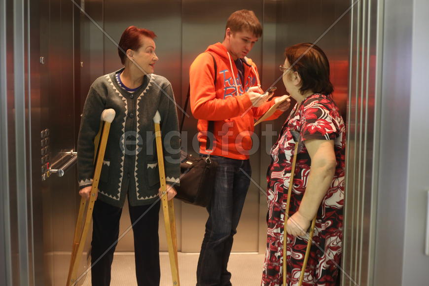 Больничный лифт