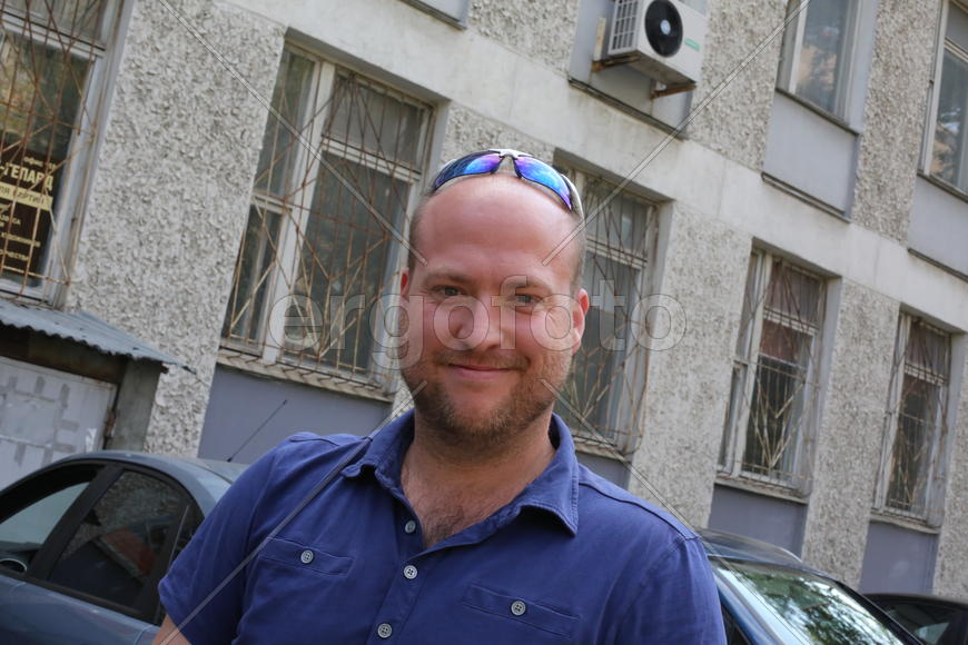 Дирижёр Джозеф Ли из США