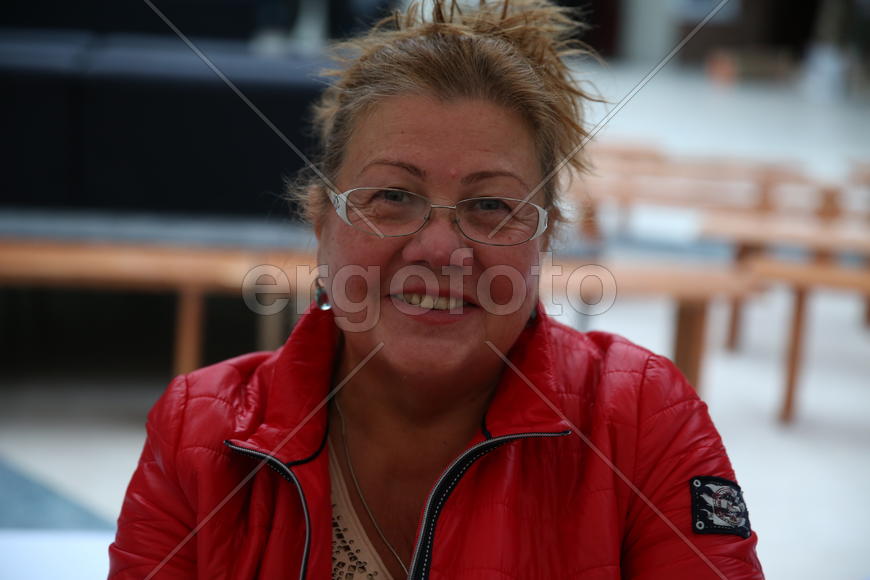 Эмма Яковлевна - мама Алексея Островского, губернатора Смоленской области