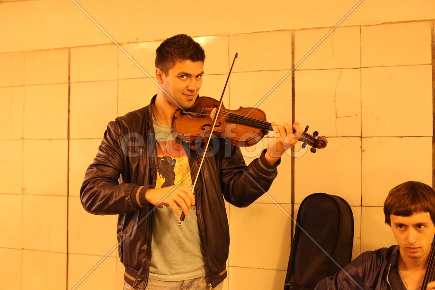 Уличные музыканты. Музыканты подземелья