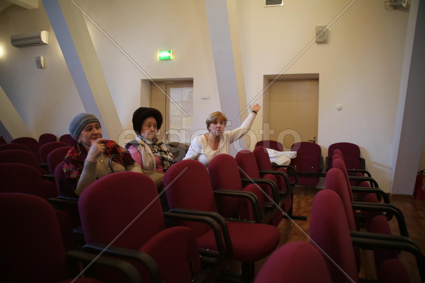 Общественница