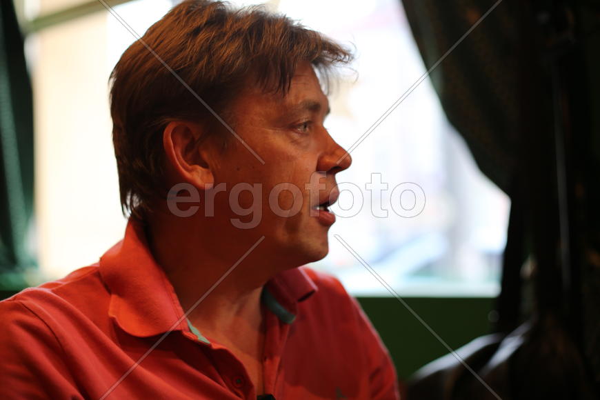 Дмитрий Мендрелюк, "Компьютерра"