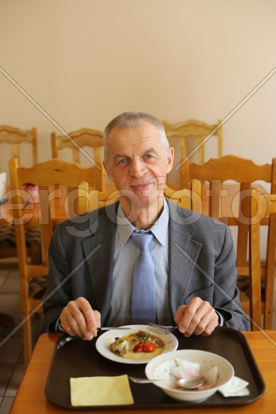 Обед менеджера. Михаил Михайлович Первухин