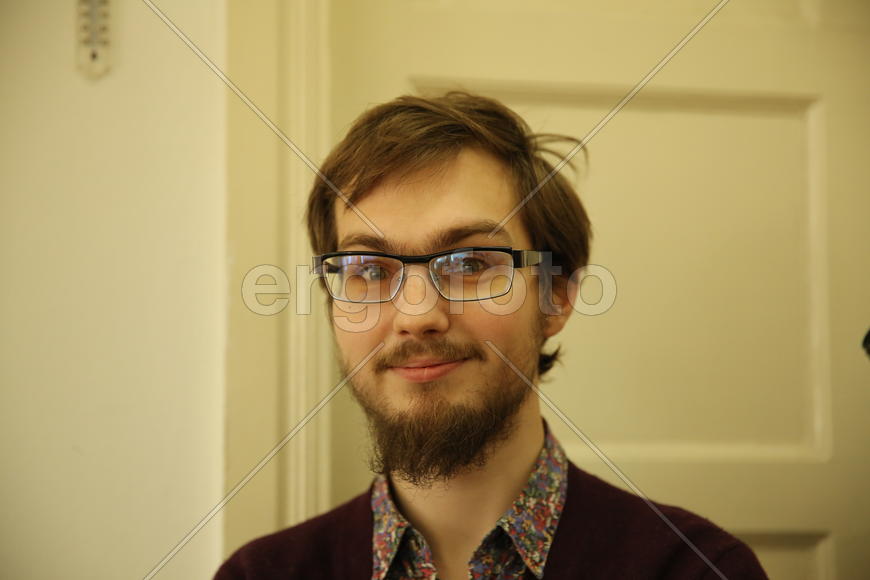 Конференция по ЛГБТ в Москве.2014 год. Один из ее участников.