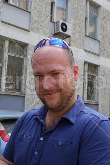 Дирижер Джозеф Ли.