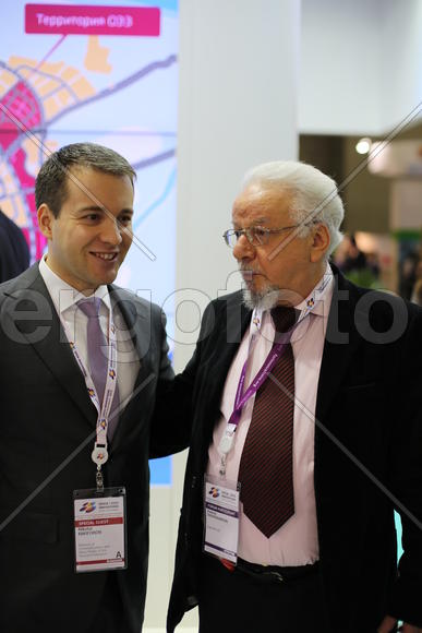 Никифоров и Шахиджанян