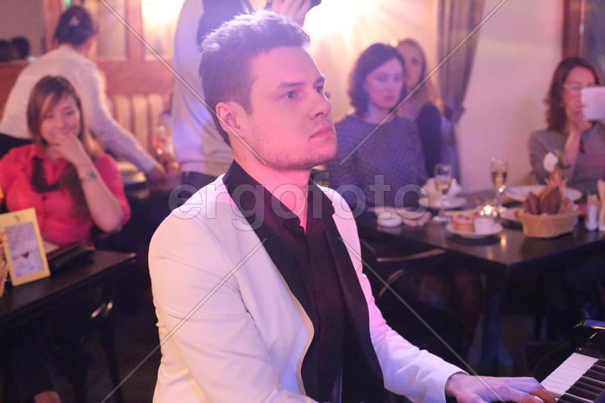 Александр Мотовилов