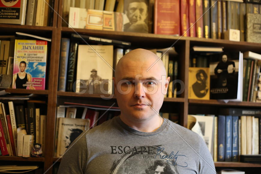 Умный художник.