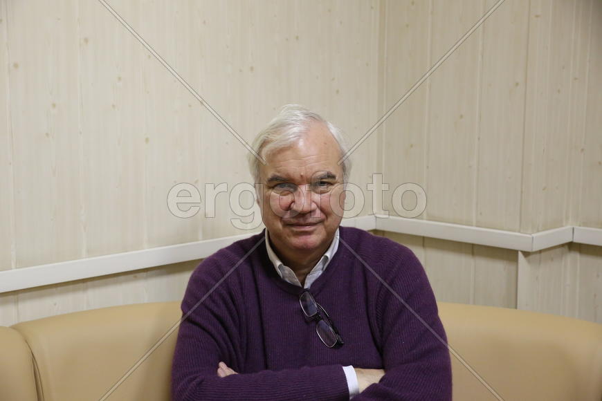 Владимир Молчанов