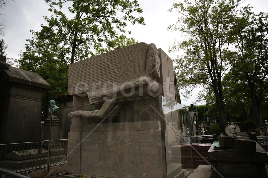 Оскар Уайльд, памятник