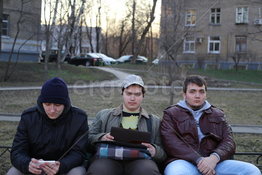 Они вместе.