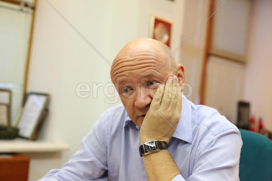 Платонов огорчен