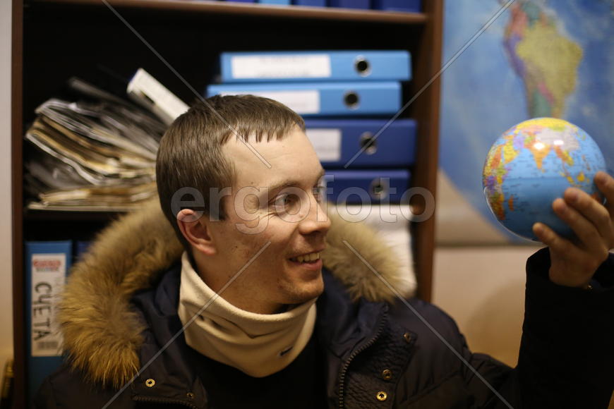 Виталий Юрьевич Сосновиков, покупатель в офисе "Эргосоло"