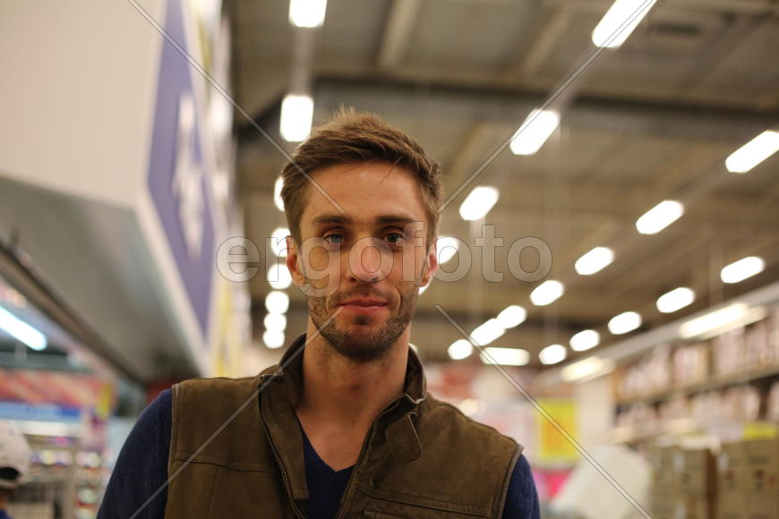 Человек с бородкой