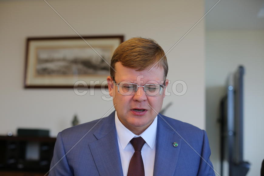 2014 год. Олег Евгеньевич Смирнов. Сбербанк