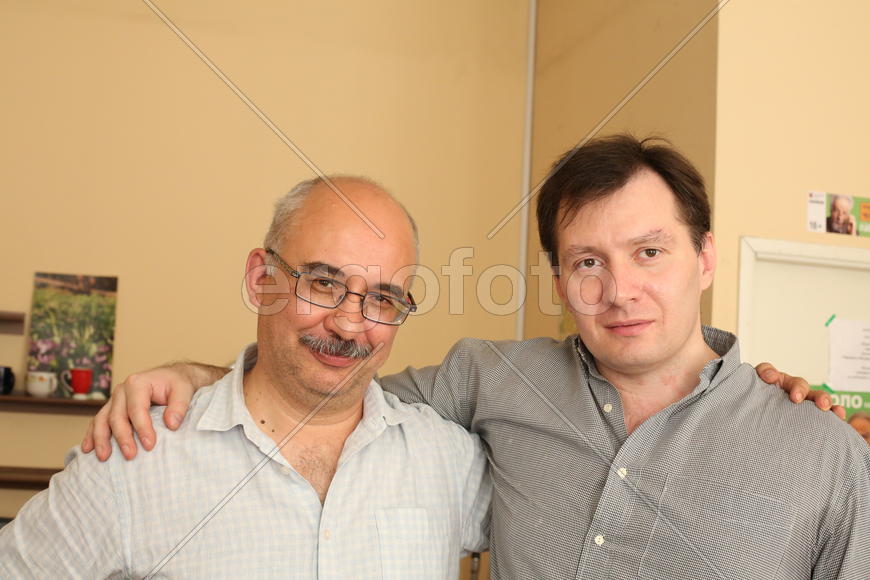 Двое кинодокументалистов