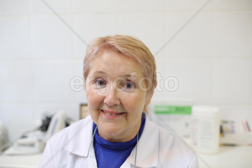 Прекрасная Аксамит