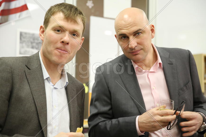 Коллеги. Иванов и Гандапас.