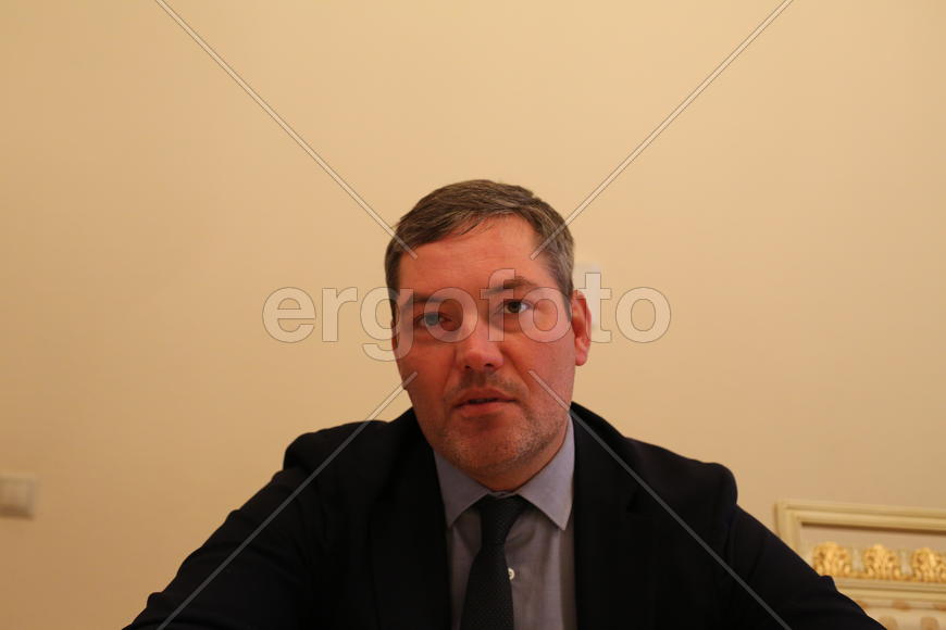 Сотрудник россотрудничества