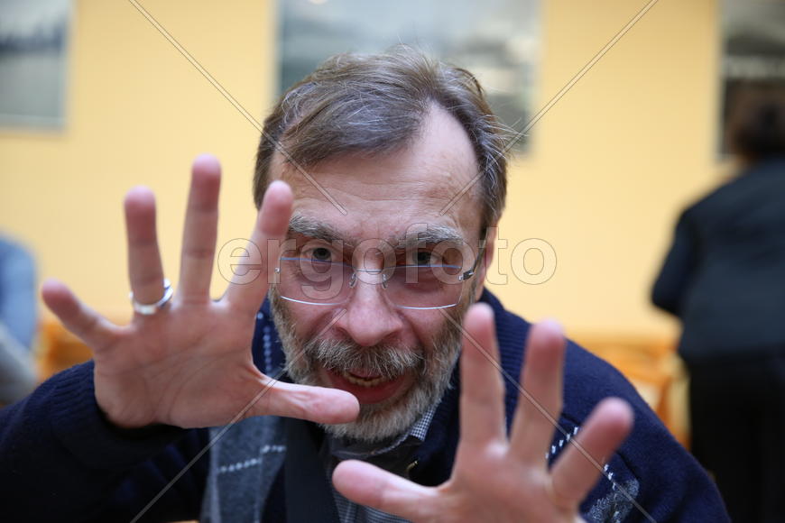 Владимир Феодосьевич Ведрашко - журналист радиостанции "Свобода"