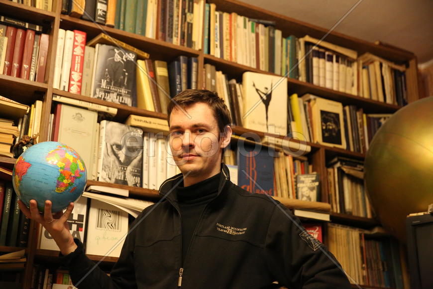 Я - Дмитрий Митрофанов и Мир!