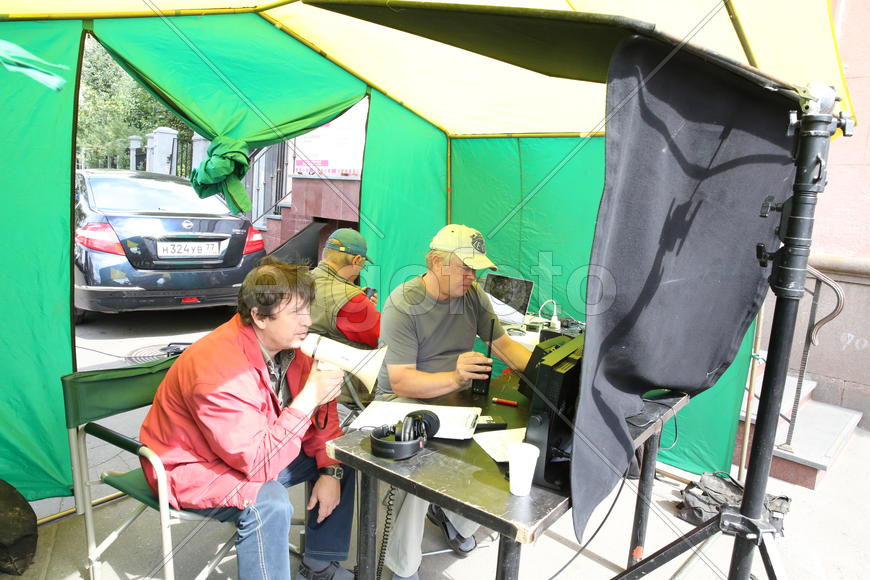 Митинг, палатка