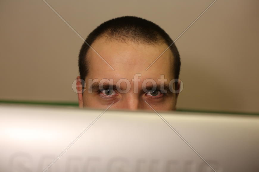 Монитор и глаза