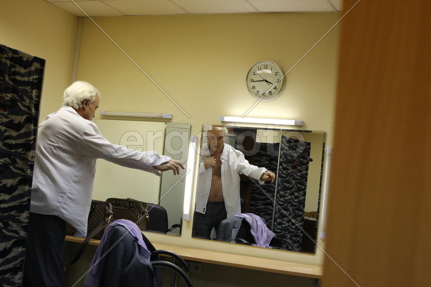 После передачи