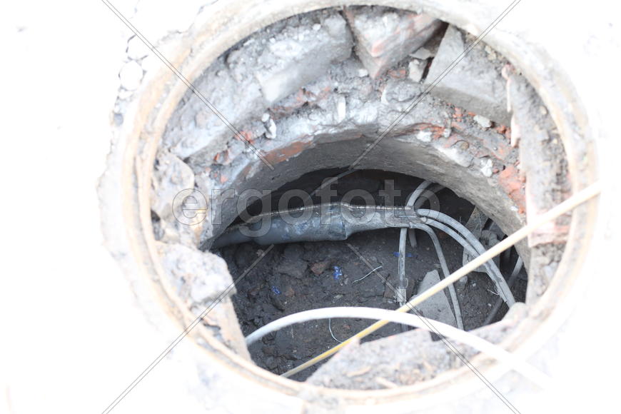 Колодец, ремонт, кабель...