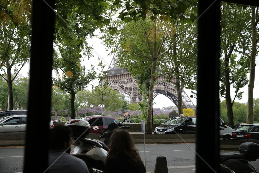Эйфелева башня